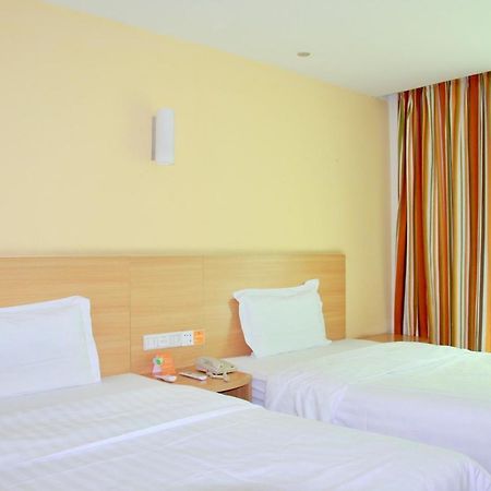 7Days Inn Guangzhou Tianhe Yantang Yue Ken Road Εξωτερικό φωτογραφία