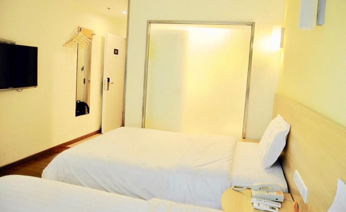 7Days Inn Guangzhou Tianhe Yantang Yue Ken Road Εξωτερικό φωτογραφία